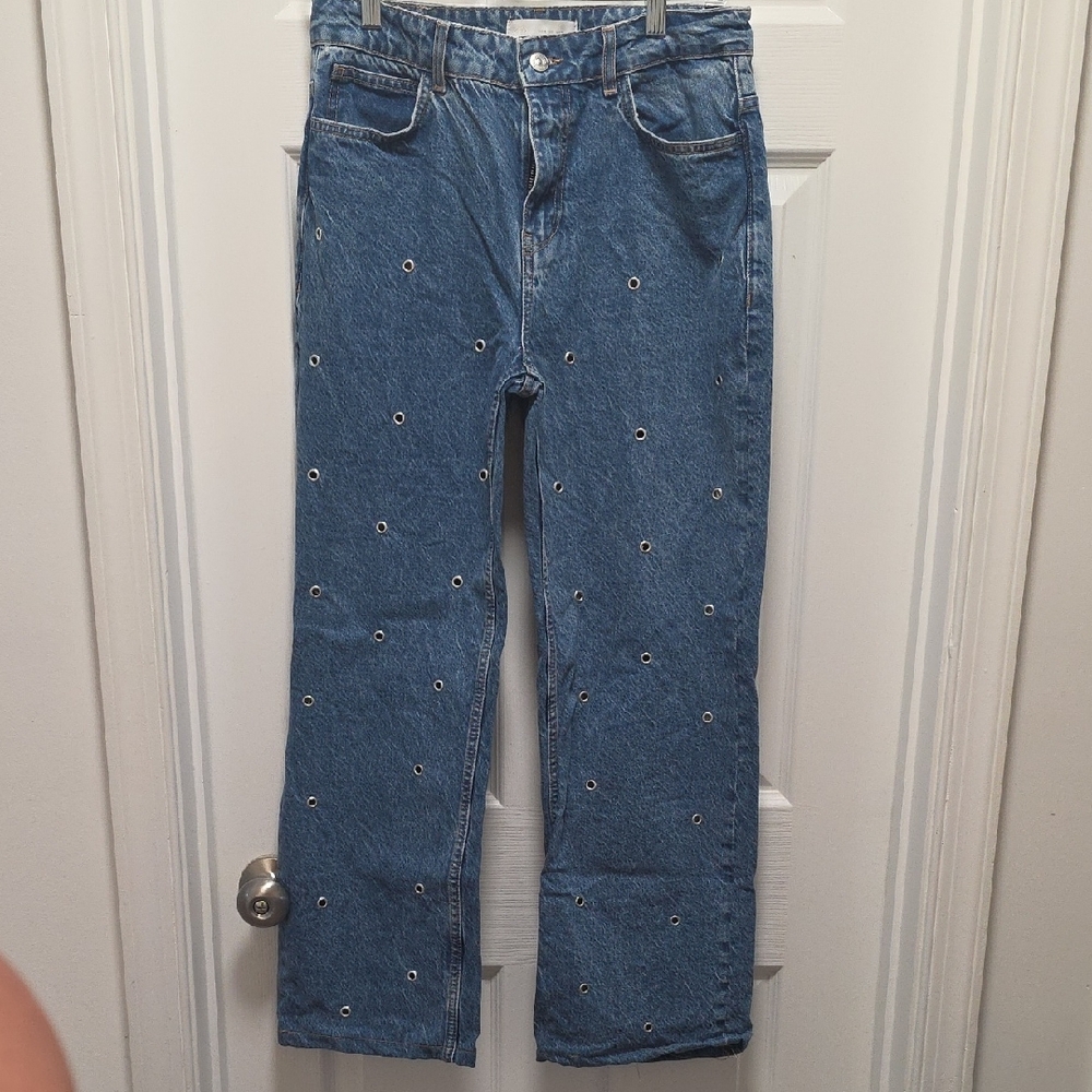 Zara Blue Straight-Leg Jeans with Grommet Accents